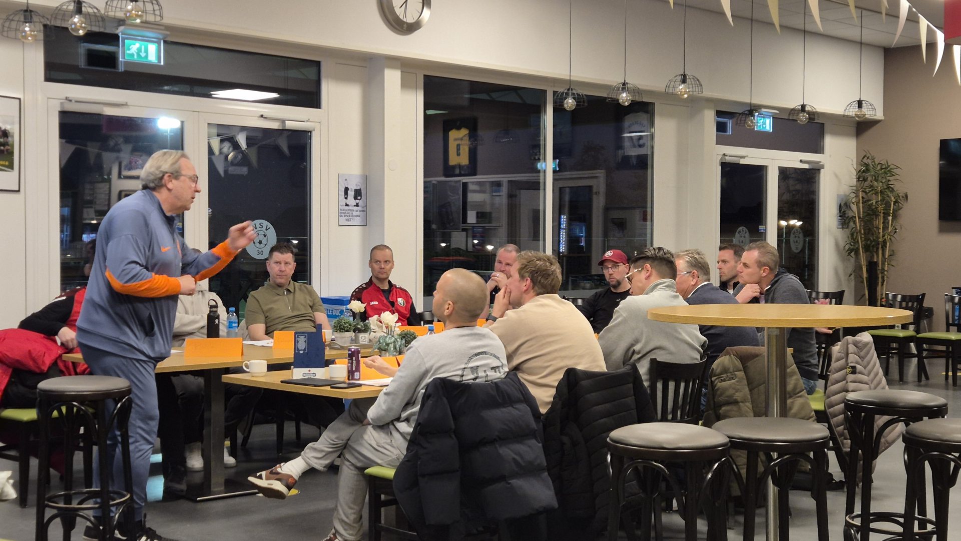 WSV’30 zet volgende stap in trainersontwikkeling met KNVB-opleiding Jeugdvoetbalcoach